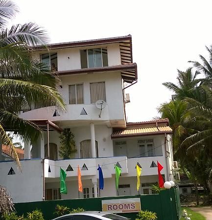 Rosand Waves Hikkaduwa Exterior photo